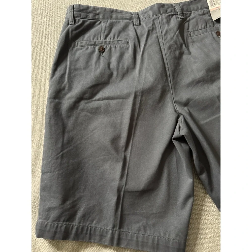 Dockers Classic Fit Men's Maritime Blue Shorts Flat Front Chino Cotton Size 40‎